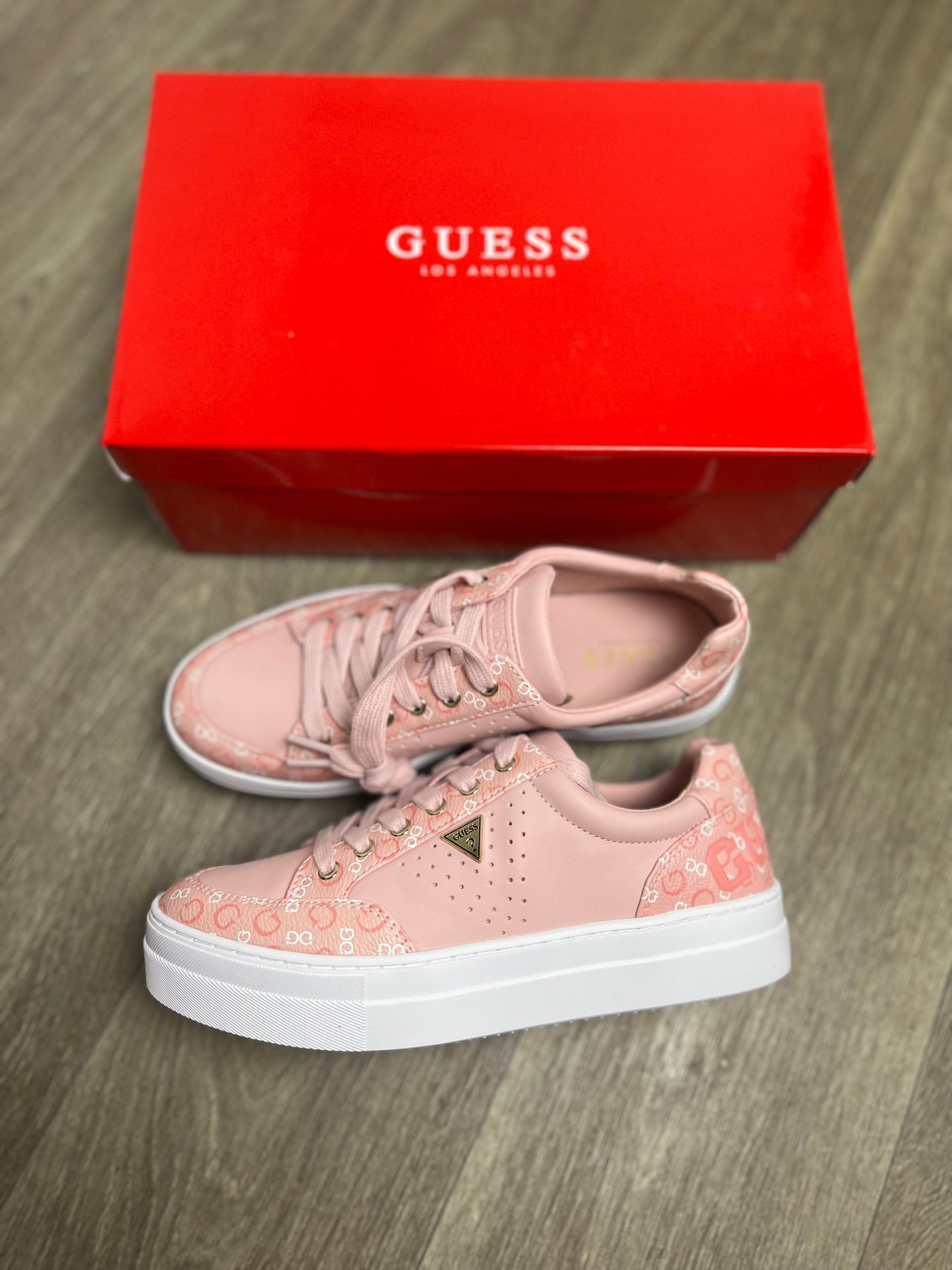 Zapatilla Guess